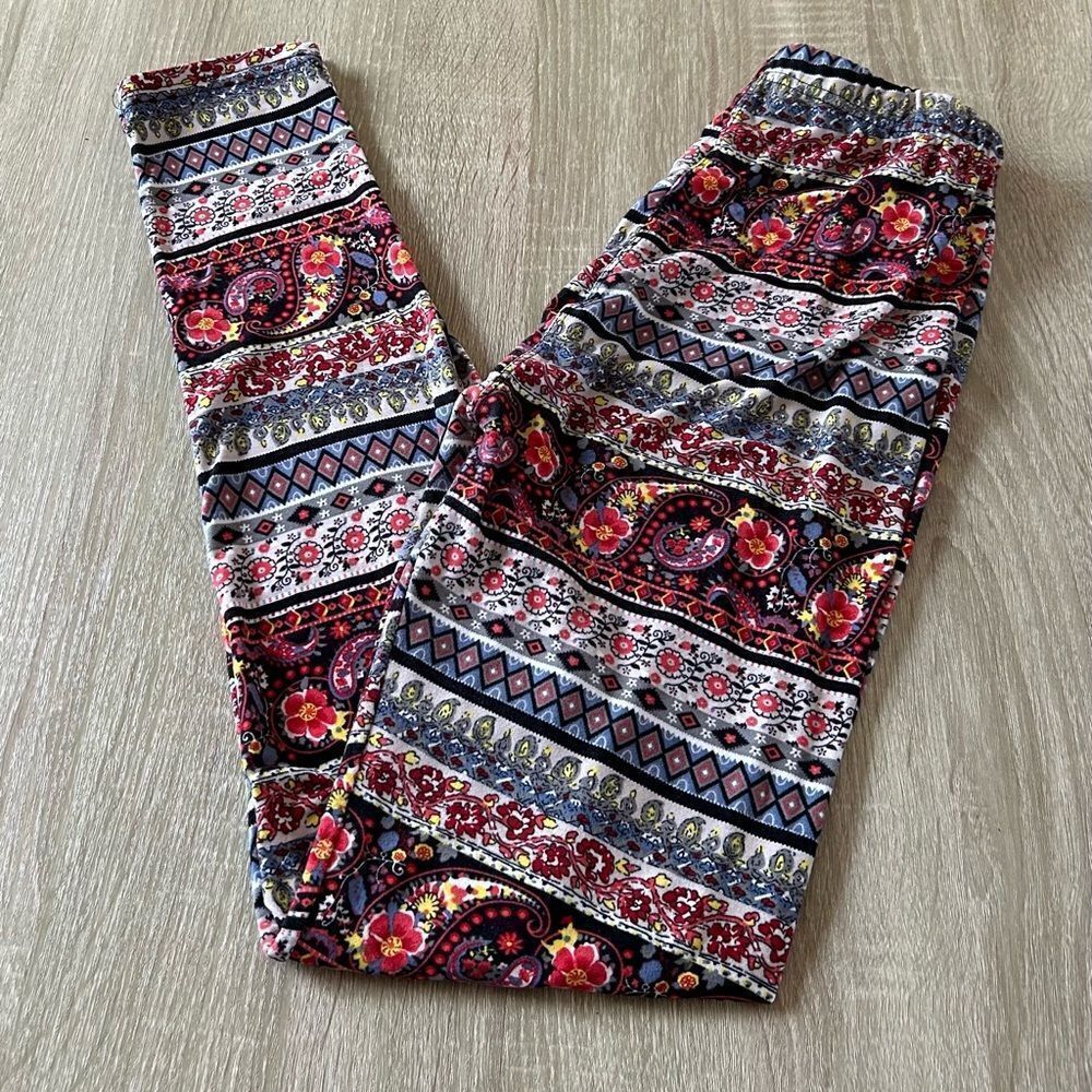 NWOT … SHOSHO “Size: S/M” Leggings
